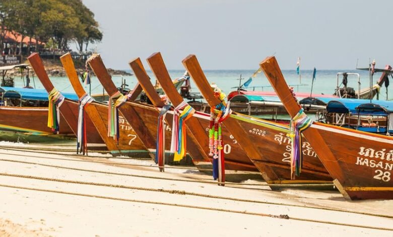 stunning thai holiday beaches